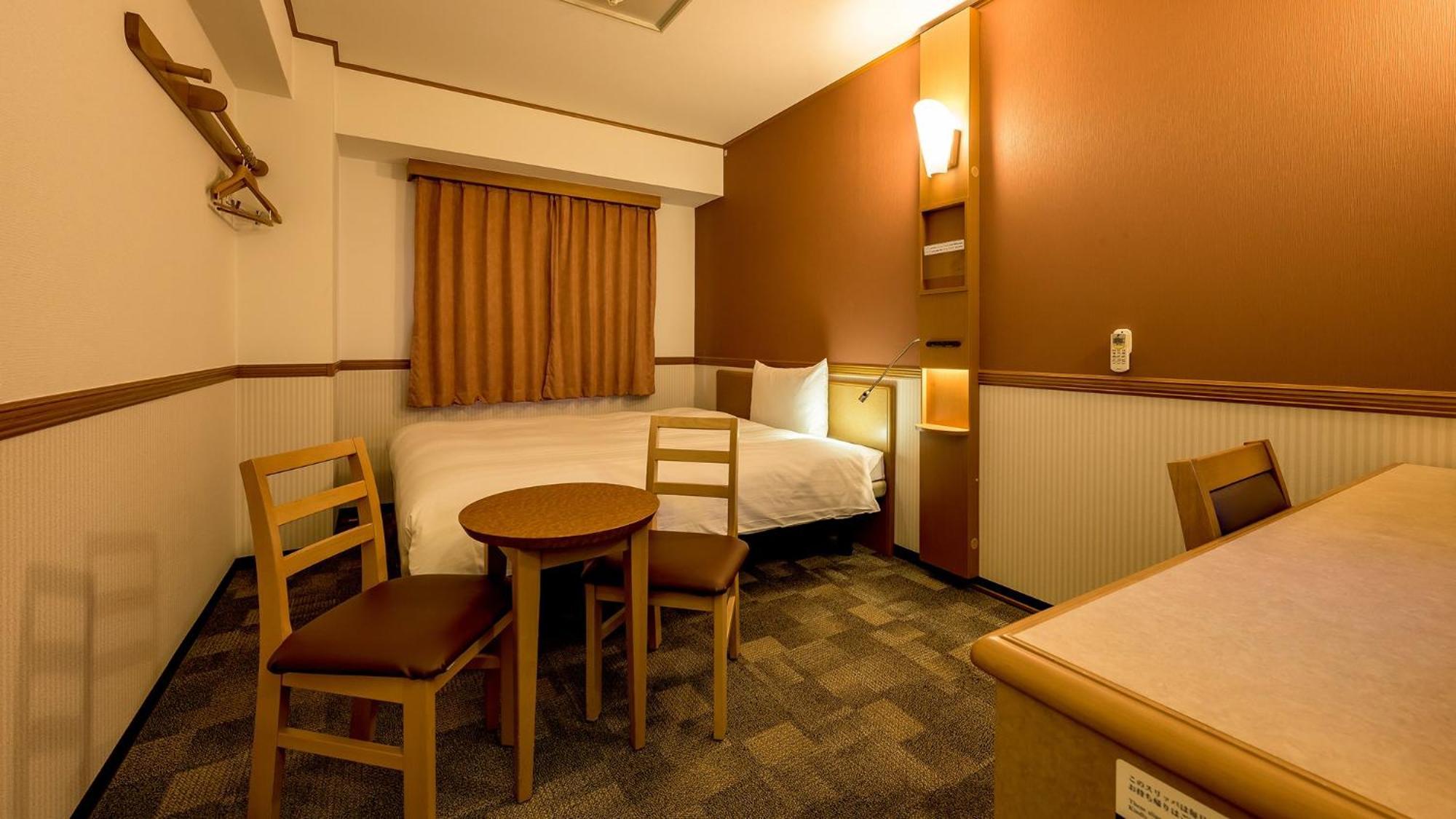 Toyoko Inn Yamagata-Eki Nishi-Guchi Ямаґата Номер фото