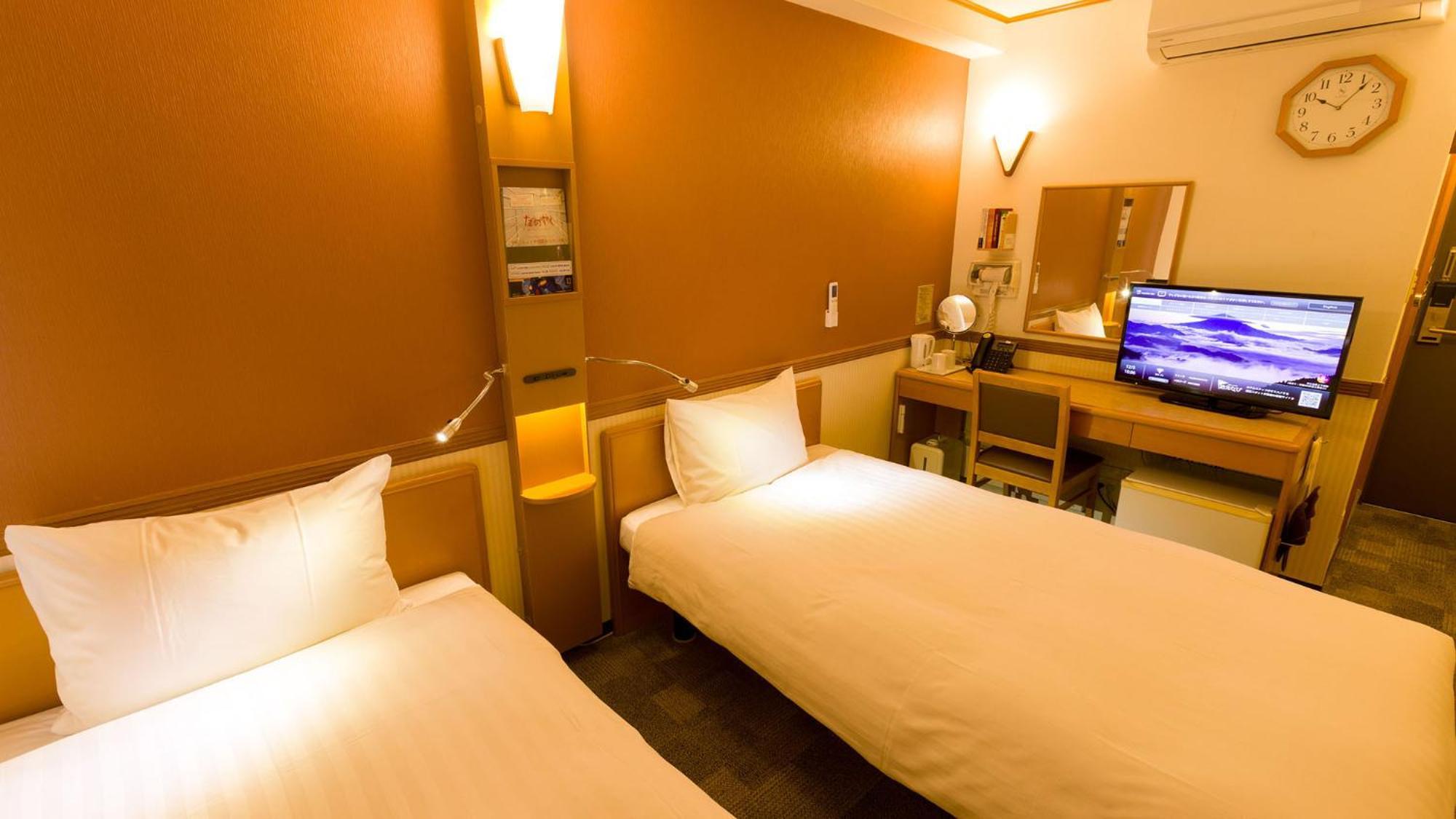 Toyoko Inn Yamagata-Eki Nishi-Guchi Ямаґата Номер фото