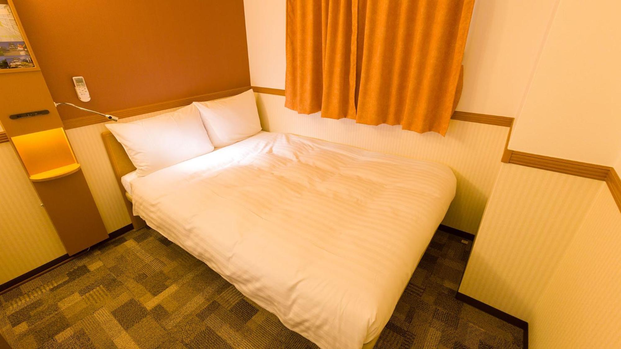 Toyoko Inn Yamagata-Eki Nishi-Guchi Ямаґата Номер фото
